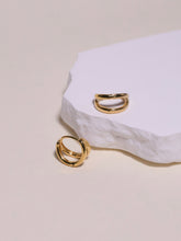 Load image into Gallery viewer, Pure Line Earrings - Waterproof