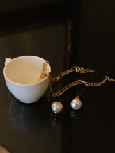 Load image into Gallery viewer, Snow Pearl Dip Earrings - Waterproof