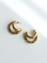 Load image into Gallery viewer, Camberwell Earrings - Waterproof