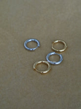 Load image into Gallery viewer, Minimal Round Hoop Earrings