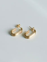 Load image into Gallery viewer, Piocha Earrings - Waterproof