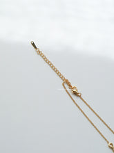 Load image into Gallery viewer, Diep Infinity Necklace - Waterproof