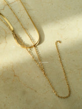 Load image into Gallery viewer, Gulgi Herringbone Necklace - Waterproof
