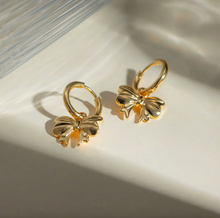 Load image into Gallery viewer, Baylee Ribbon Drop Earrings - Waterproof