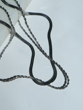 Load image into Gallery viewer, Silver Cambwell Necklace - Waterproof
