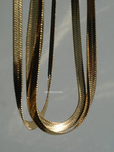 Load image into Gallery viewer, 4mm Adjustable Herringbone Necklace