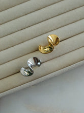 Load image into Gallery viewer, Silver Speghetti Ring - Waterproof