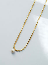 Load image into Gallery viewer, Melodi Paarl Necklace - Waterproof