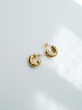 Load image into Gallery viewer, White Zirconia C-Shaped Earrings - Waterproof