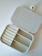 Load image into Gallery viewer, Jewellery Storage Case