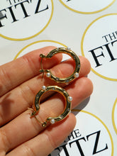 Load image into Gallery viewer, Conan Pearl earrings - Waterproof