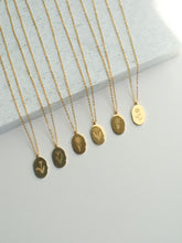 Load image into Gallery viewer, Birth Month Flower