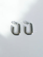 Load image into Gallery viewer, Silver Open Round Rectangle Earrings
