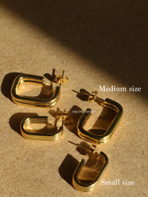 Load image into Gallery viewer, Margot Layering Earrings - Waterproof
