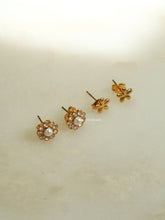 Load image into Gallery viewer, Eviea Earrings - Waterproof
