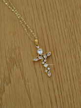 Load image into Gallery viewer, Venti Cross Necklace - Waterproof
