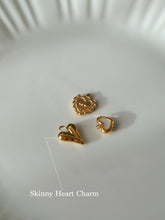 Load image into Gallery viewer, 1pc Skinny Heart Charm - Waterproof
