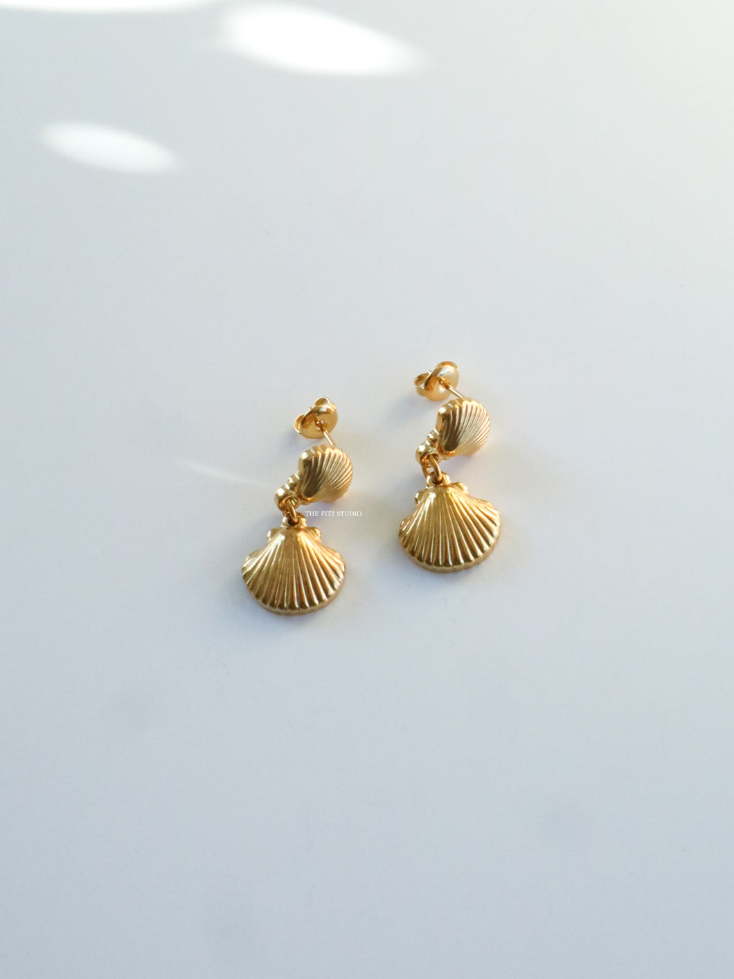Towgee Shell Earrings - Waterproof