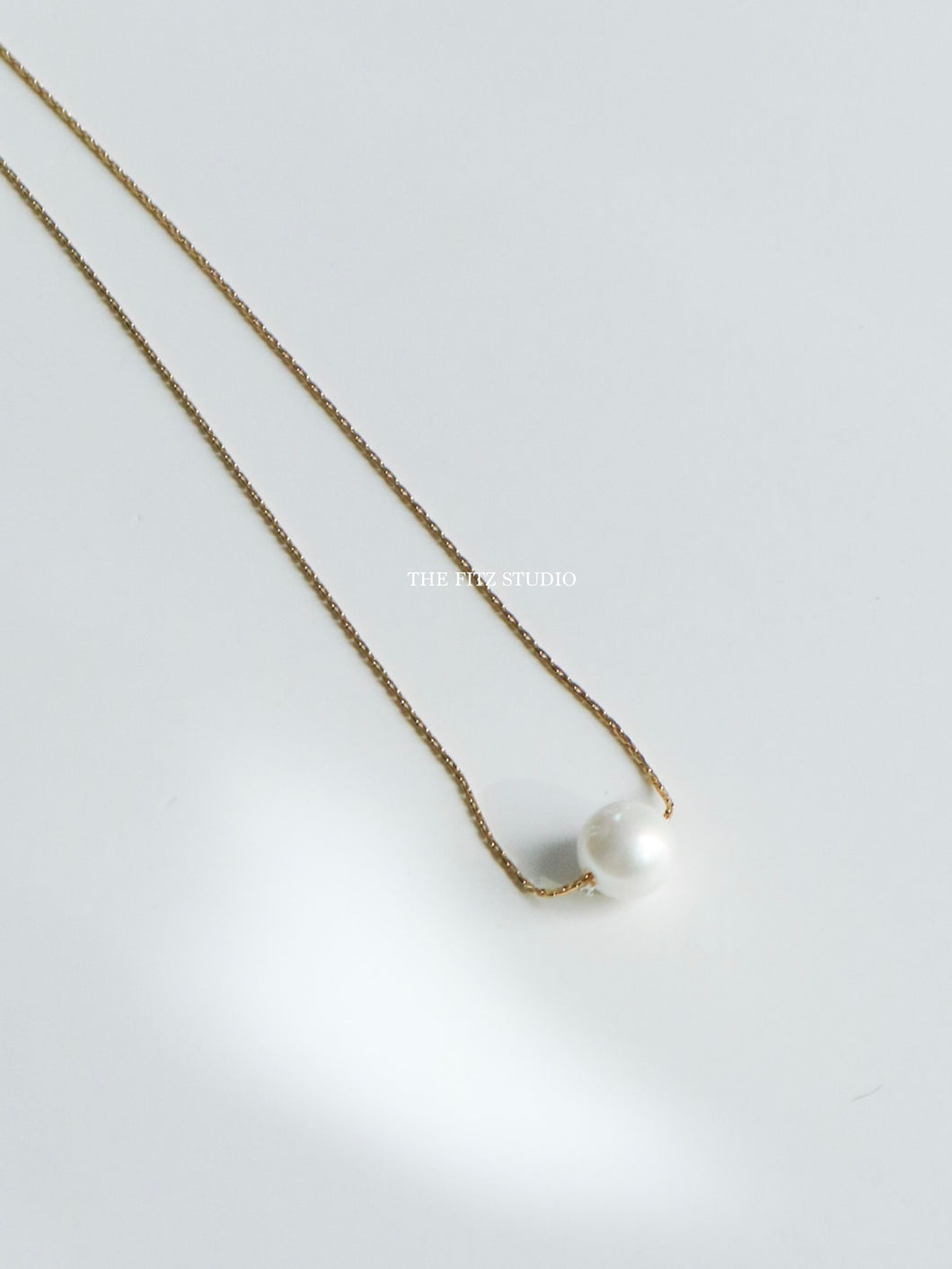 Big Minimalist Single Pearl Necklace