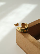 Load image into Gallery viewer, Green Oriental Flower Cuff Earrings
