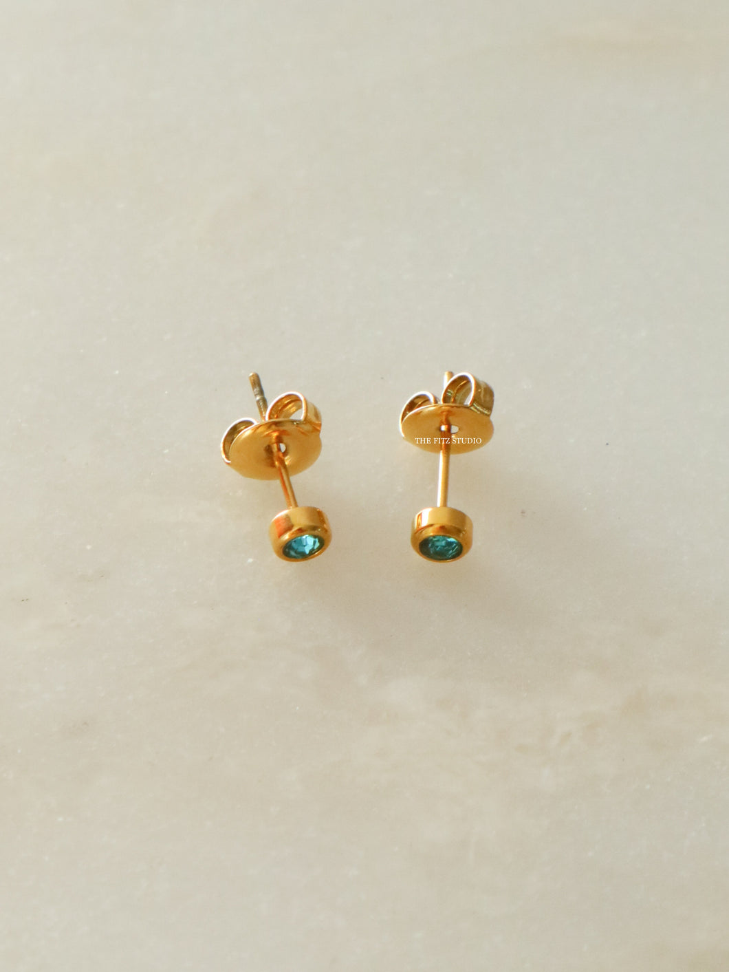 Emerald Arc Stud Earrings - Waterproof