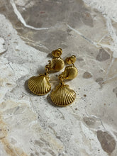 Load image into Gallery viewer, Towgee Shell Earrings - Waterproof
