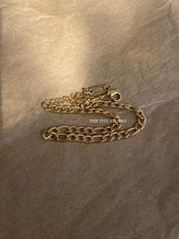 Load image into Gallery viewer, Minimal Figaro Bracelet
