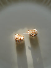 Load image into Gallery viewer, Gibri Pearl Earrings - Waterproof
