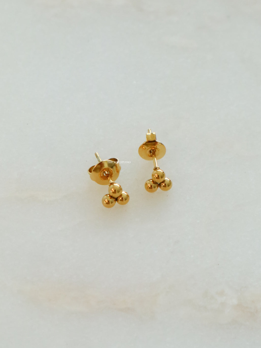 Ovangka Stud Earrings - Waterproof
