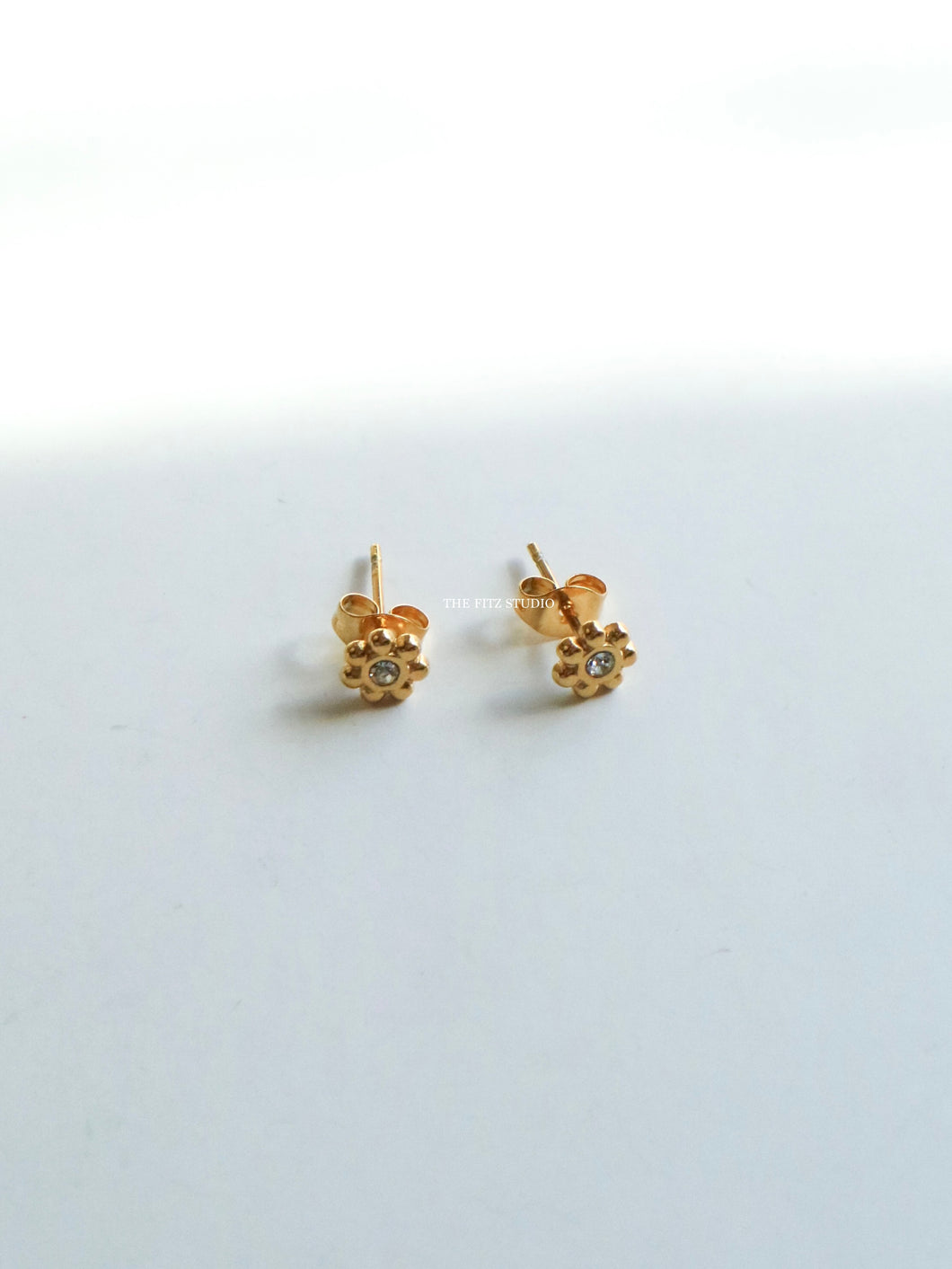 Eabi Stud Earrings - Waterproof