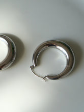 Load image into Gallery viewer, Silver Bandal Earrings - Waterproof
