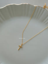 Load image into Gallery viewer, Jini Cross Necklace - Waterproof
