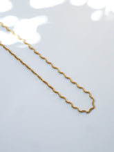 Load image into Gallery viewer, Xiee Twisted Necklace - Waterproof
