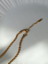 Load image into Gallery viewer, Rope Bloody Necklace - Waterproof
