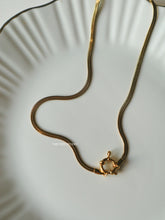 Load image into Gallery viewer, Odio Necklace - Waterproof
