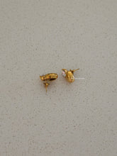 Load image into Gallery viewer, Journ Heart Drop Earrings - Waterproof
