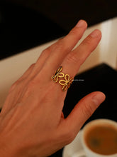Load image into Gallery viewer, Blossing Ring - Waterproof
