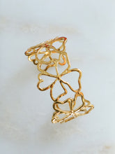 Load image into Gallery viewer, Juem Flower Bangle - Waterproof
