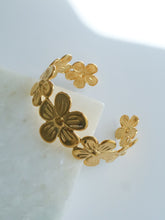 Load image into Gallery viewer, Haerem Floral Bangle - Waterproof
