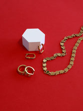 Load image into Gallery viewer, Valve Round Necklace - Waterproof
