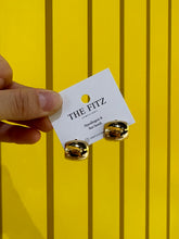 Load image into Gallery viewer, Davichi Earrings - Waterproof
