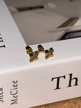 Load image into Gallery viewer, Judre Four Leaf Stud Earrings - Waterproof
