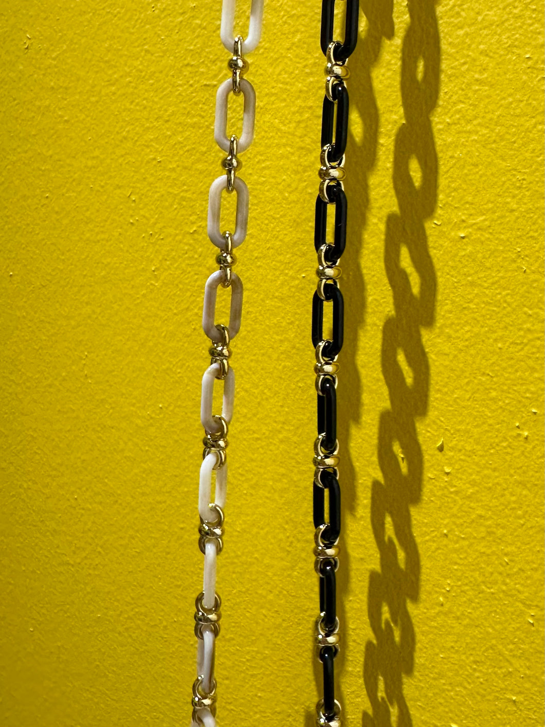 Zura Glass Chain