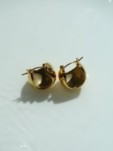 Load image into Gallery viewer, Dund Hoop Earrings - Waterproof
