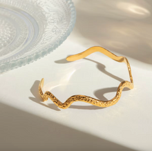 Load image into Gallery viewer, Willow Doubleu Bangle - Waterproof
