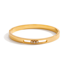 Load image into Gallery viewer, Sene Gorgeous Bangle - Waterproof
