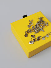 Load image into Gallery viewer, Silver Machiri Clip Necklace - Waterproof
