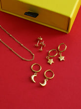 Load image into Gallery viewer, Small Star Stud Earrings - Waterproof
