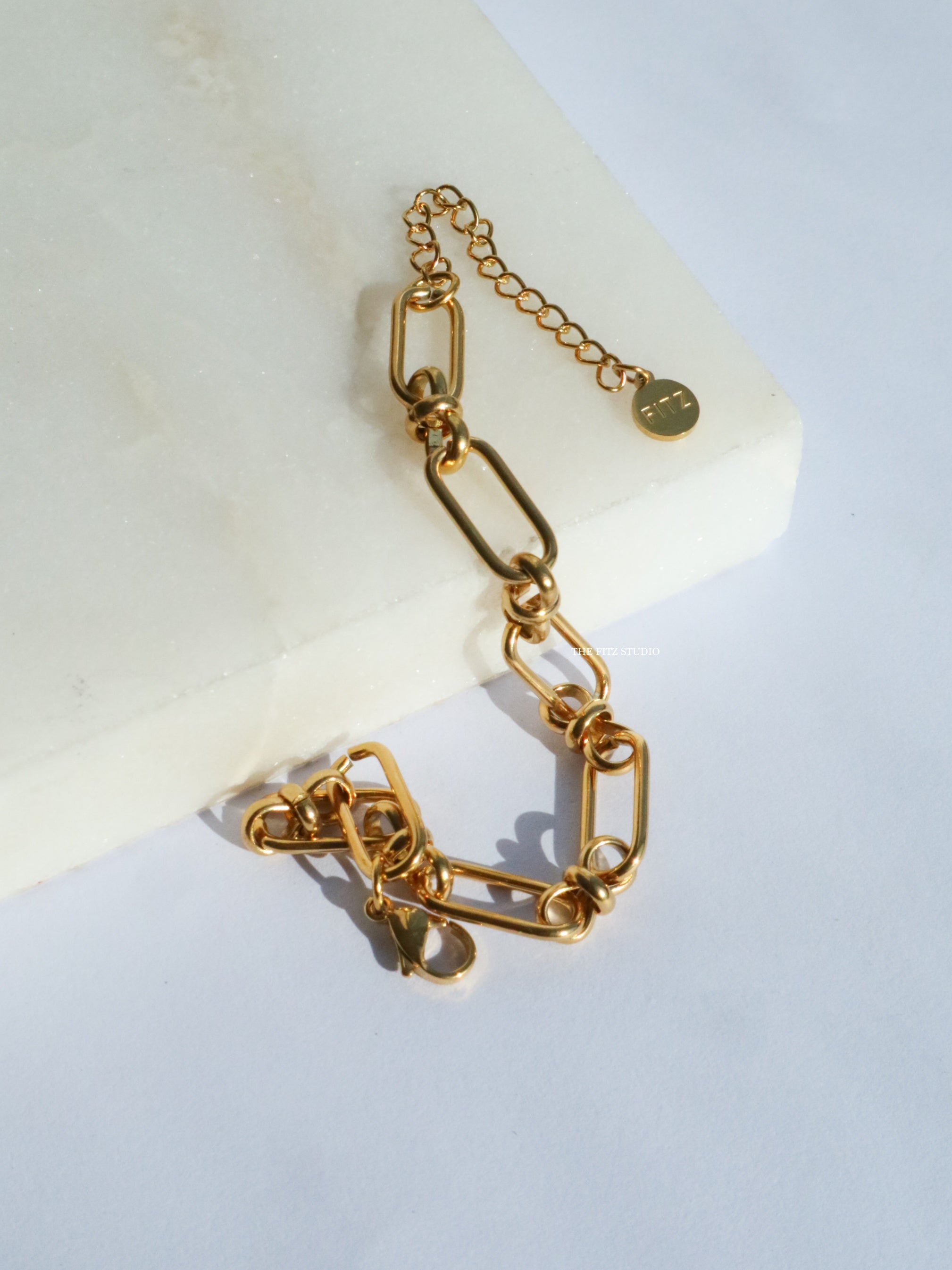 Hopetoun Clip Bracelet - Waterproof – The Fitz Studio