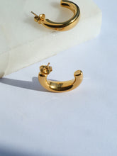 Load image into Gallery viewer, Up FITZ Laura Cuff Earrings - Waterproof
